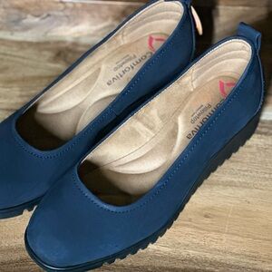 Comfortiva Women's Navy Flats
